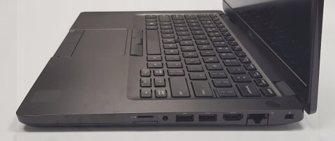 Dell Latitude 5401 14 " Intel Core i7-9850H 8 GB / 256 GB szary